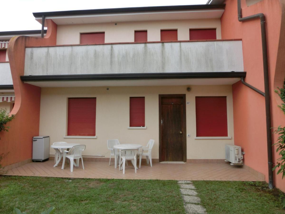 Villaggio Azzurro Μπιμπιόνε Εξωτερικό φωτογραφία